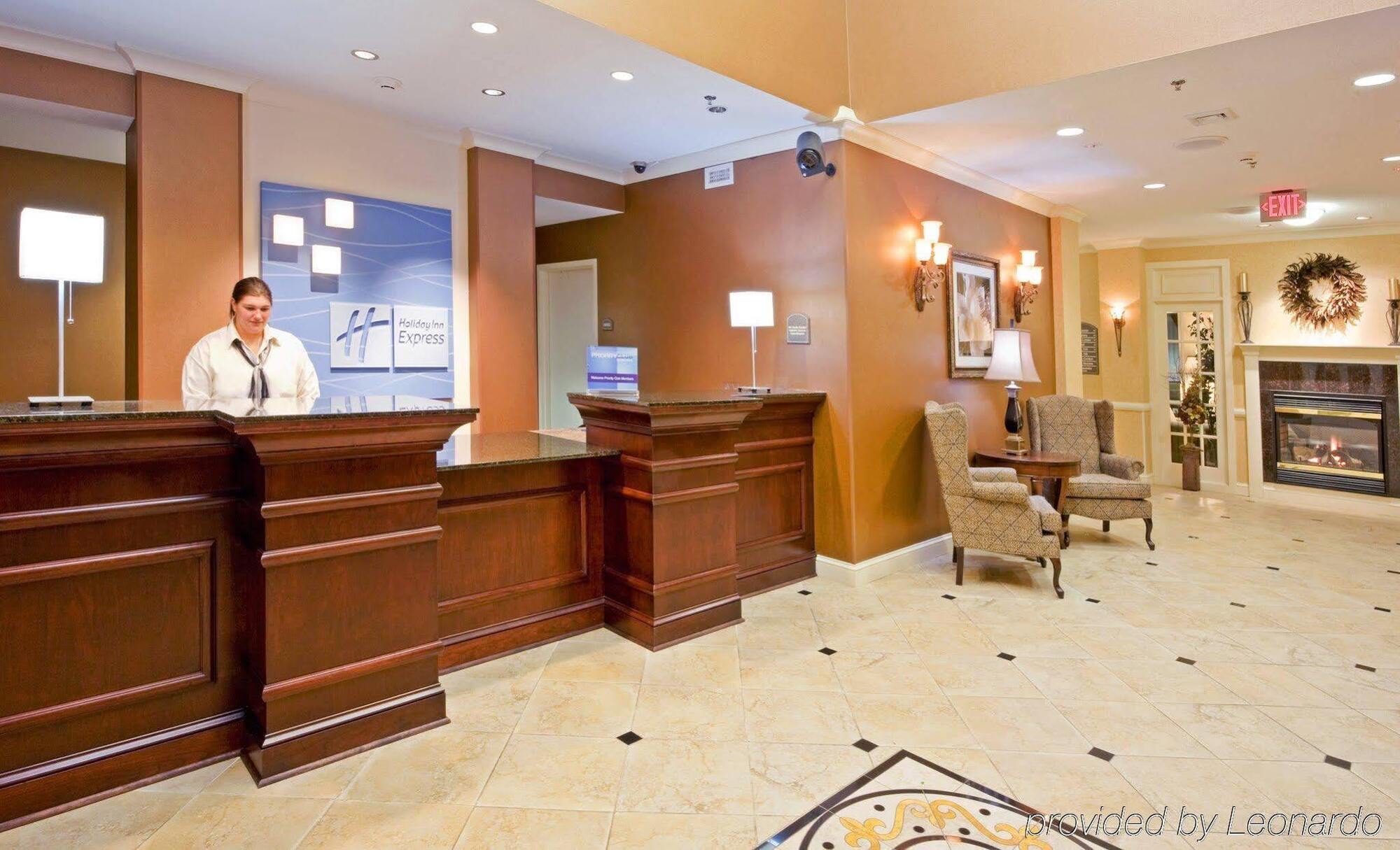 Holiday Inn Express Hotel & Suites Binghamton University-Vestal By Ihg Exterior photo